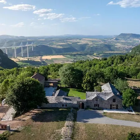 Apartament De Charme Dans Bergerie Renovee Creissels